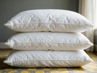 How to Clean Pillows in the Washing Machine
