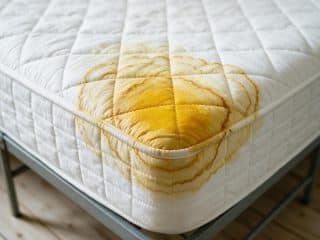 How to Clean Urine Out of a Mattress